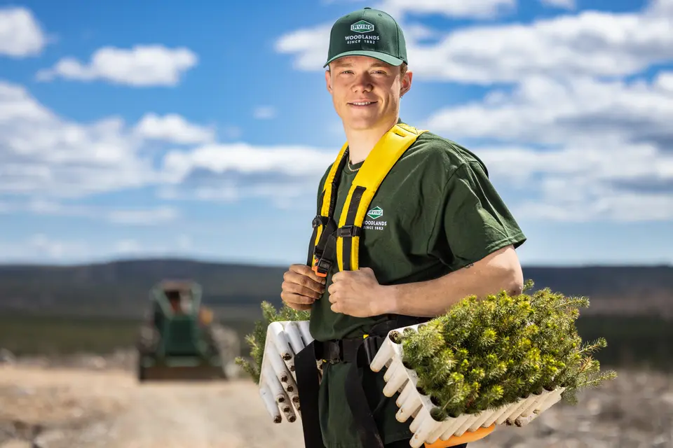 Join our tree planting team 5.jpg